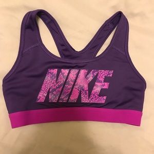 Nike sports bra